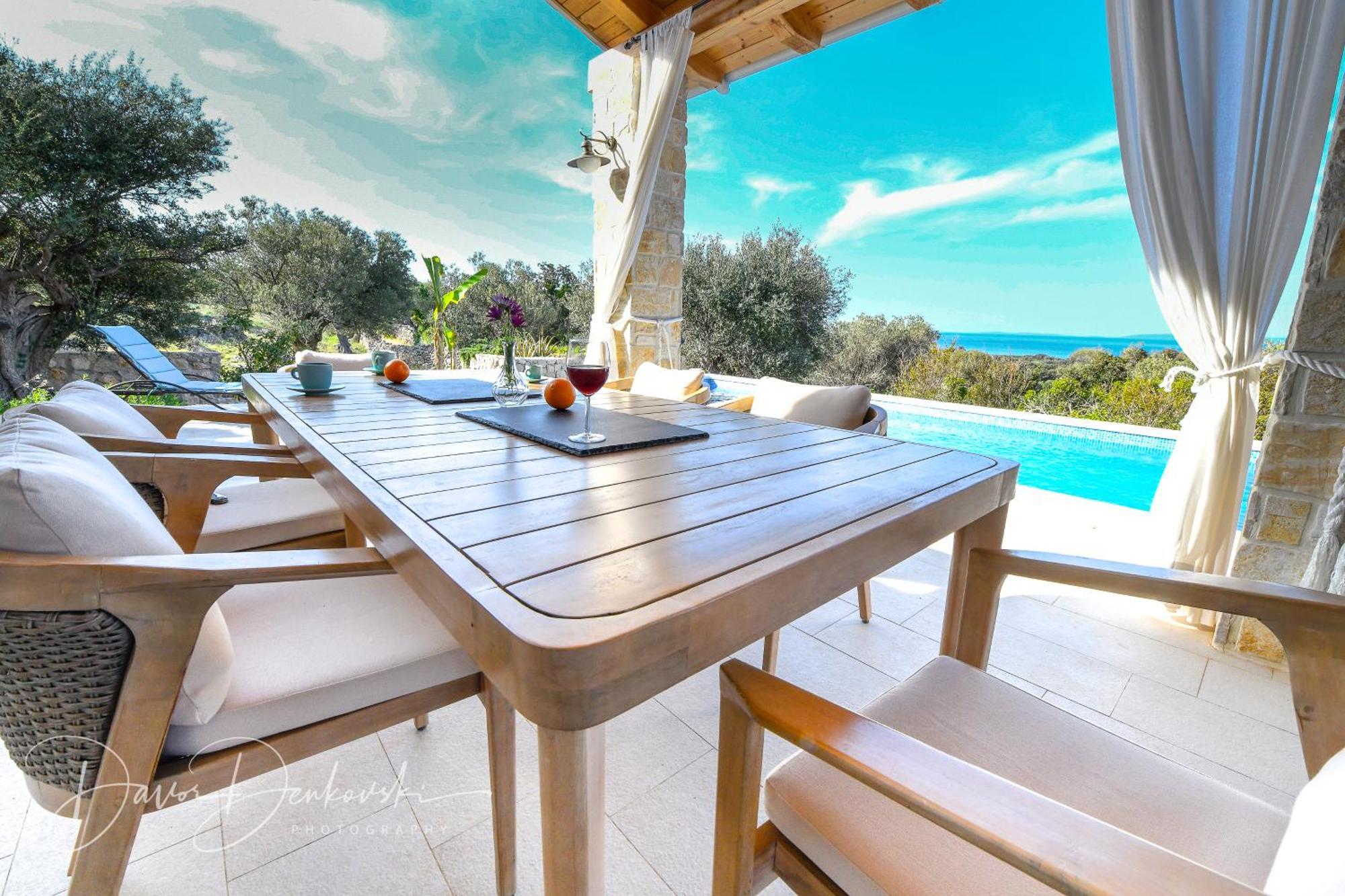 Villa Island Adriana With Heated Pool And Sauna