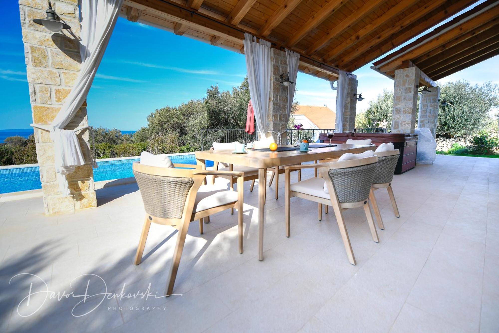 Villa Island Adriana With Heated Pool And Sauna Lun (Pag)