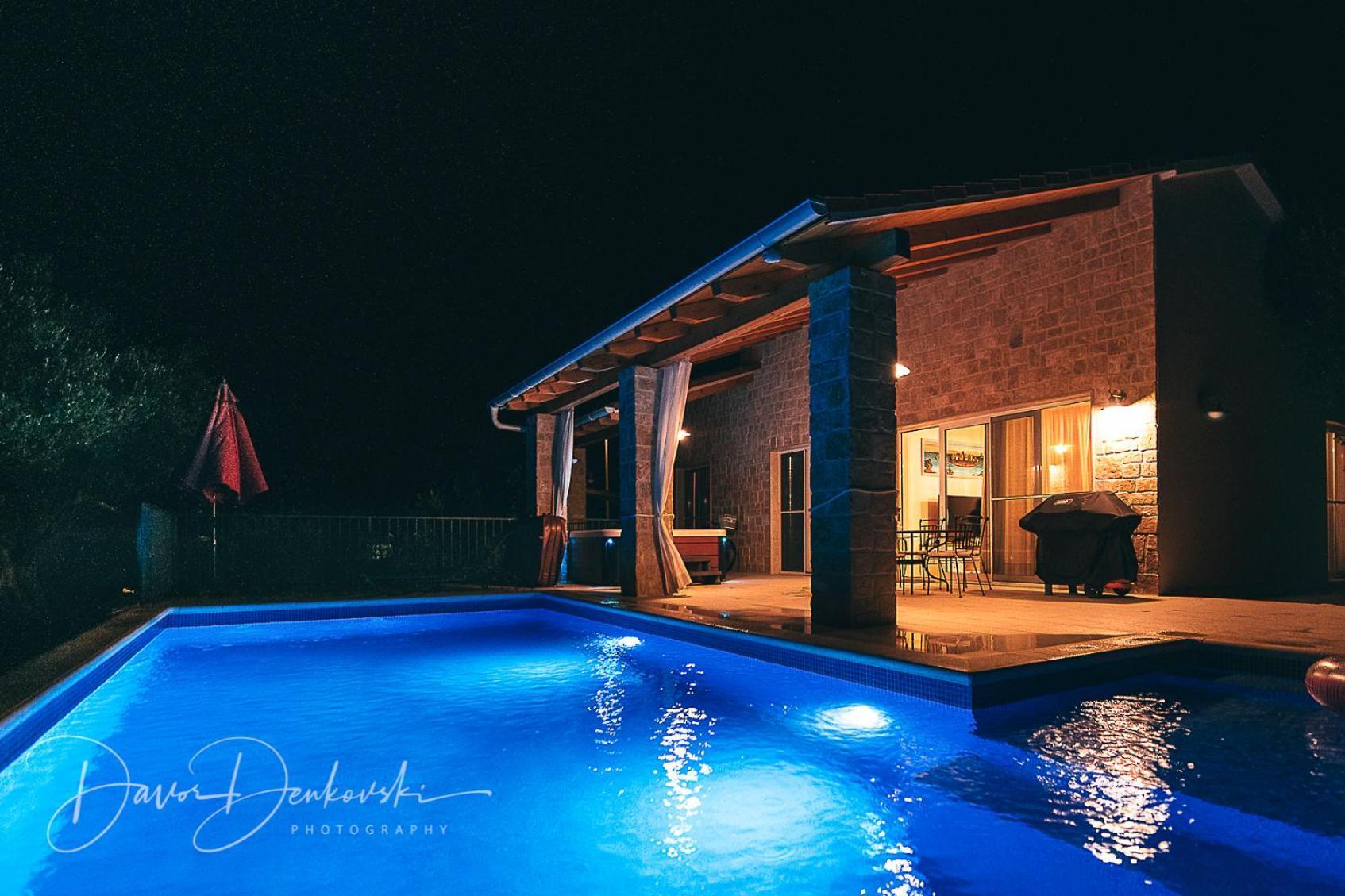 Villa Island Adriana With Heated Pool And Sauna