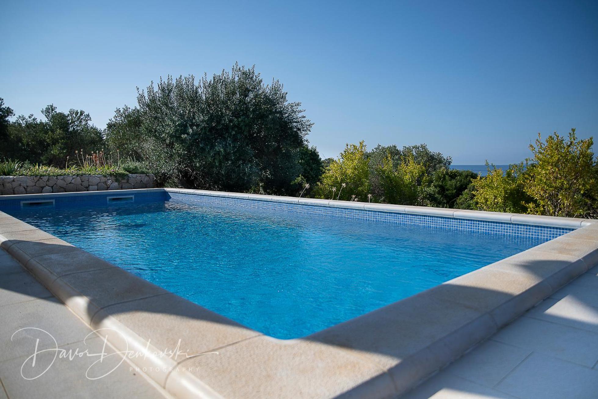 Island Adriana With Heated Pool And Sauna Lun (Pag)
